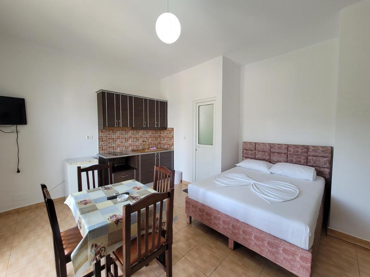 Villa Roku كساميل المظهر الخارجي الصورة