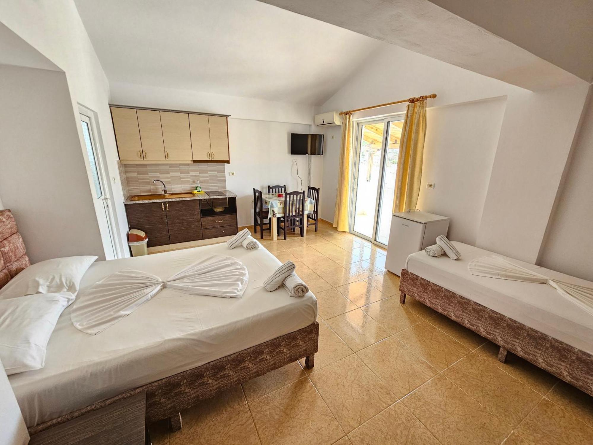 Villa Roku كساميل المظهر الخارجي الصورة